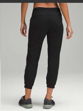 Women's Black soft jersey Jogger Pants - Comfortable Everyday Fit
